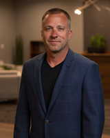 Utz Announces Board of Director Retirement of Michael Rice and the Appointment of William Werzyn Jr. See Michael Rice (left), William “B.J.” Werzyn Jr. (right). Source: Utz Brands, Inc.