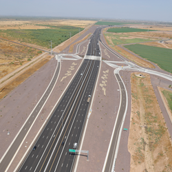 Fluor-Led Loop 202 South Mountain Freeway Project in Arizona Named
